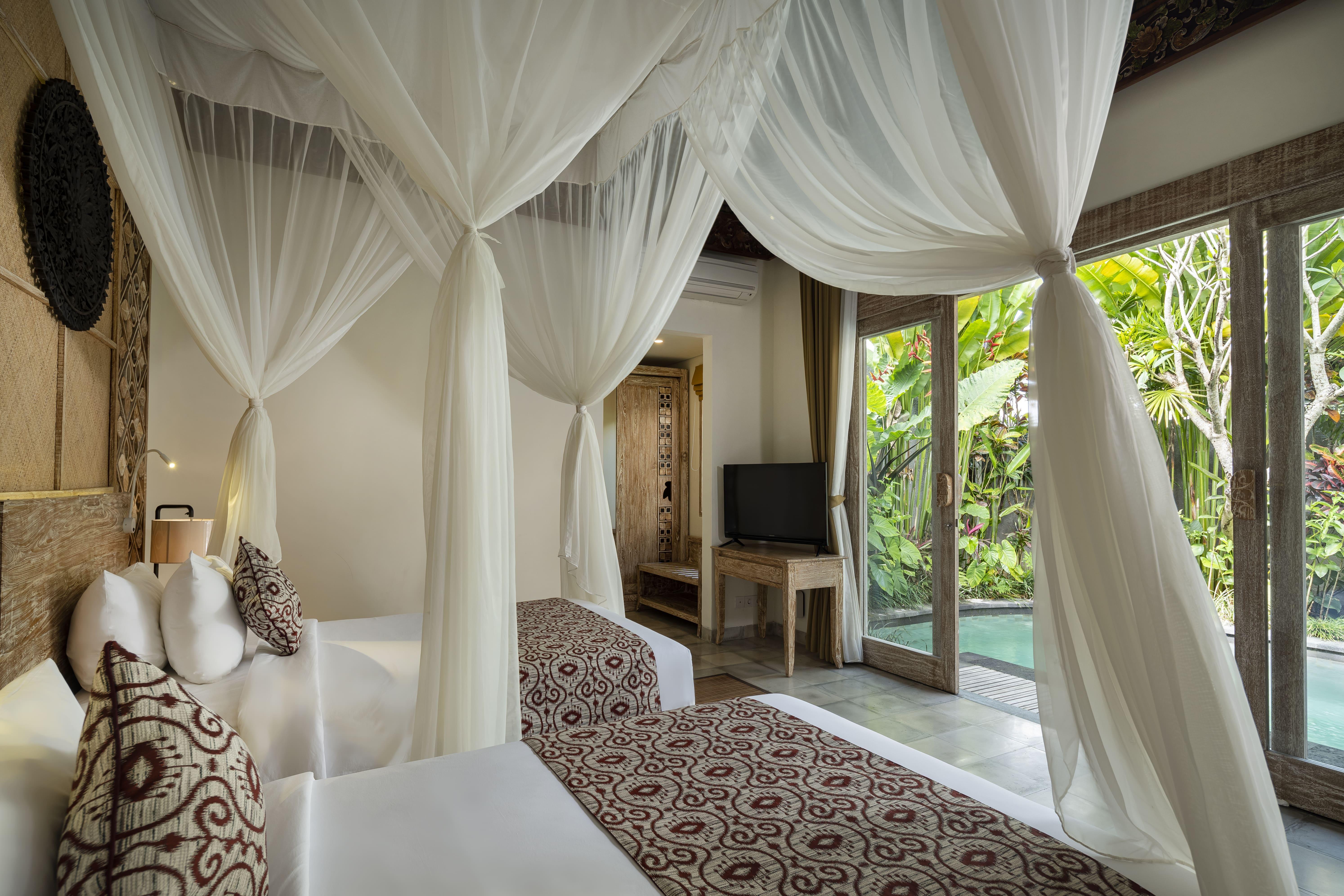 The Sun Of Granary And 4* Ubud