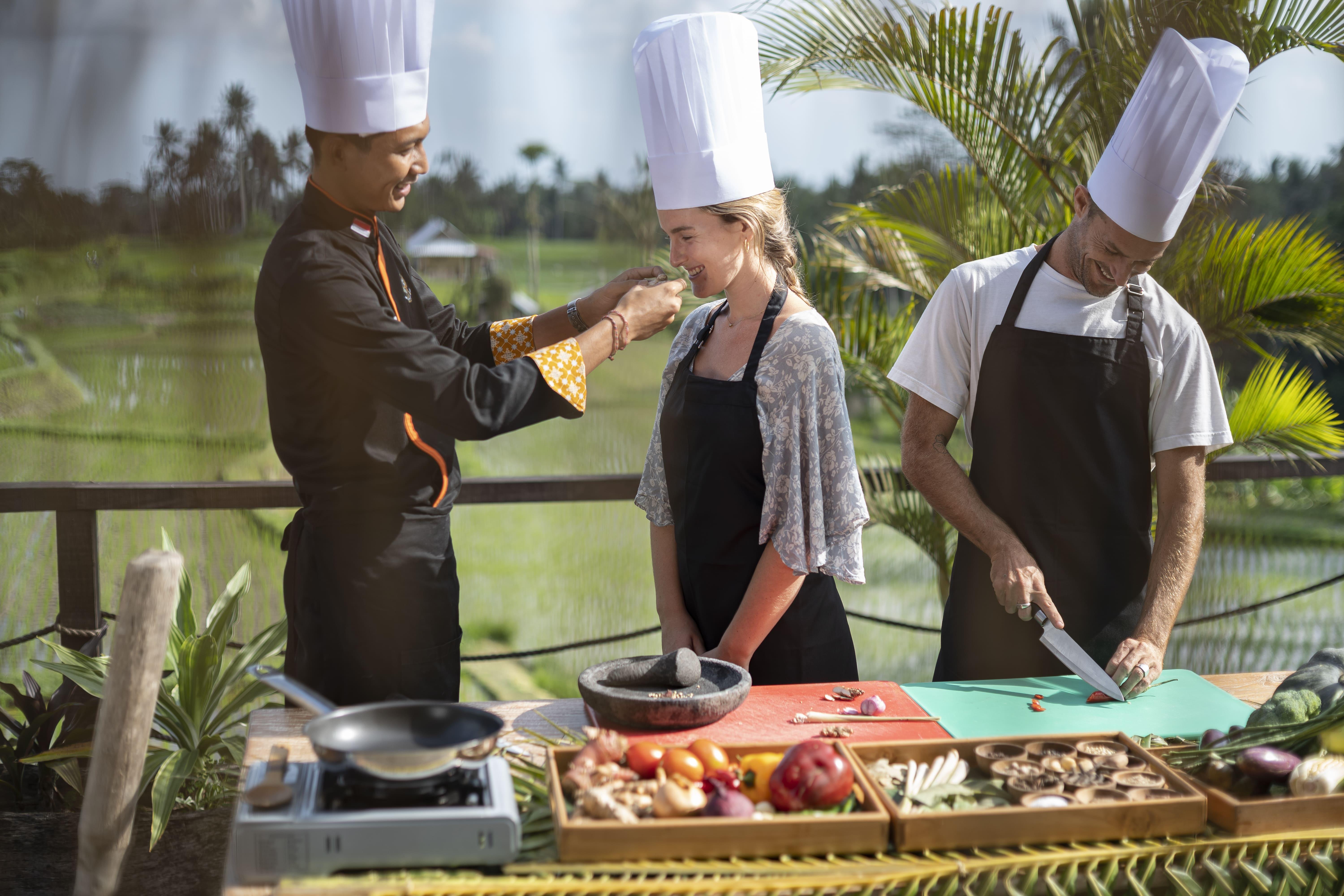 The Sun Of Granary And 4* Ubud